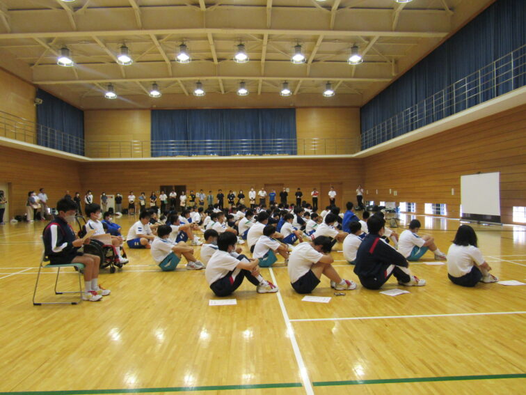 高岡市内中学校交流学習|高岡市立国吉義務教育学校